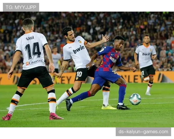 切尔西2-2平卡拉巴赫，欧冠失利引发球队关注，切尔西卡拉宝球衣